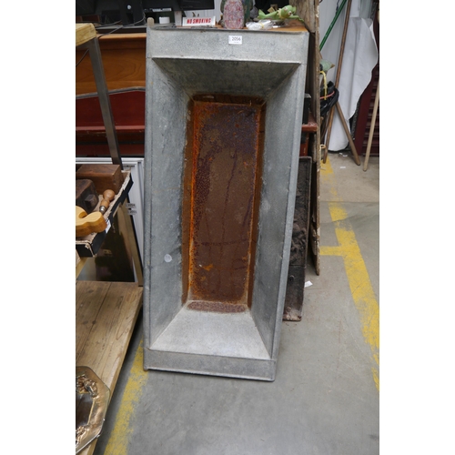 Lot 2056      