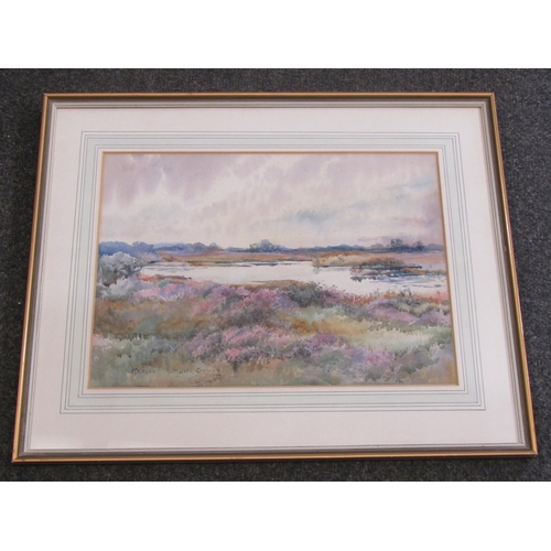 Lot 1033      