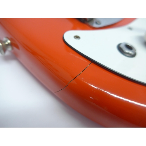 6030 - A 1960s Watkins Rapier 33 electric guitar with Hi-Lo tremolo, serial no.8283, possibly repainted, Su... 