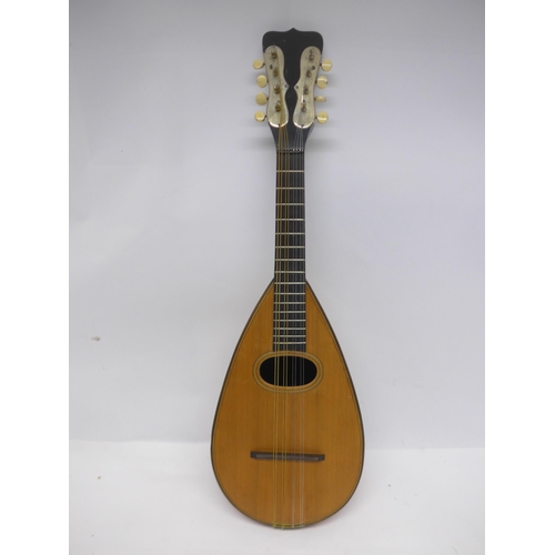 An early 20th Century round-back teardrop mandolin, spruce top ...