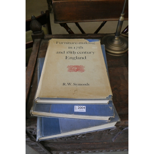 Lot 2004      