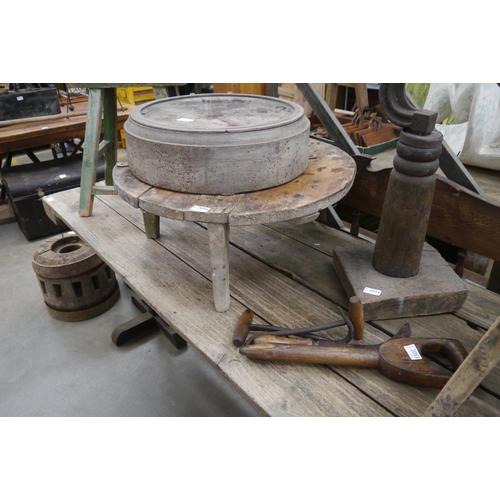 Lot 2056      