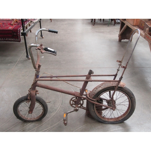 Lot 2047      