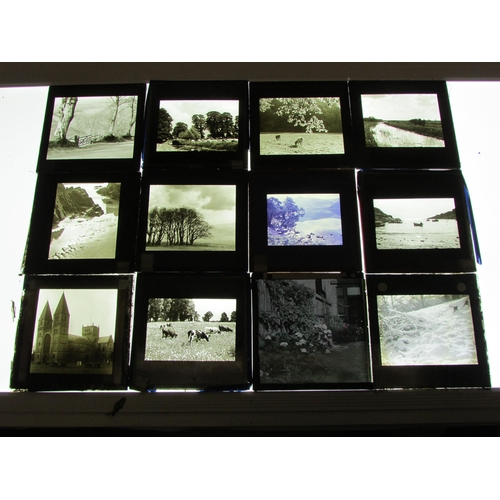 7027 - (England, Local Scenes, Pubs, Inns, Landscapes, Nature) A large collection of 20th Century diapositi... 