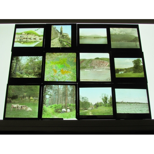 7027 - (England, Local Scenes, Pubs, Inns, Landscapes, Nature) A large collection of 20th Century diapositi... 