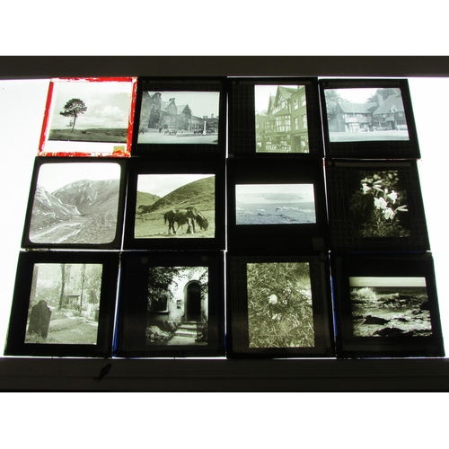7027 - (England, Local Scenes, Pubs, Inns, Landscapes, Nature) A large collection of 20th Century diapositi... 