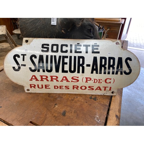Lot 2028      