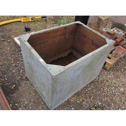 A galvanised riveted tank, approx. 2' x 3'