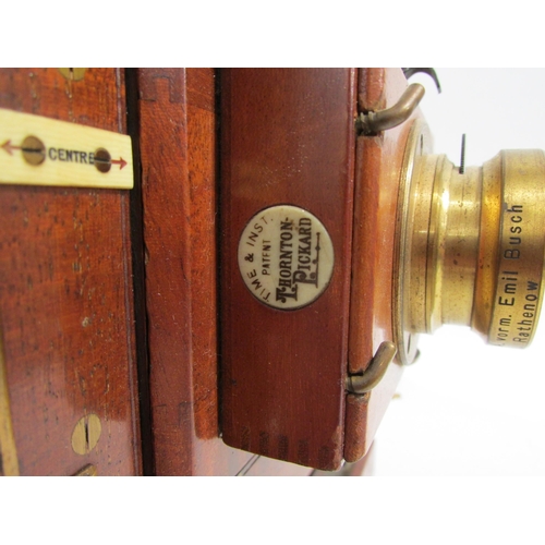 7001 - An early 20th Century Sanderson of London half plate mahogany field camera, serial 12942 circa 1906,... 