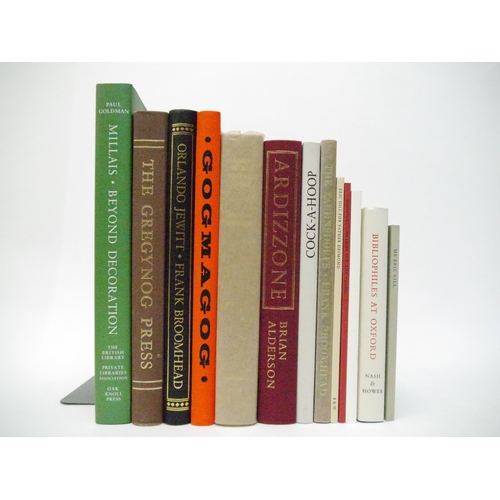 9235 - Thirteen mainly Private Libraries Association private press related illustrating & collecting biblio... 
