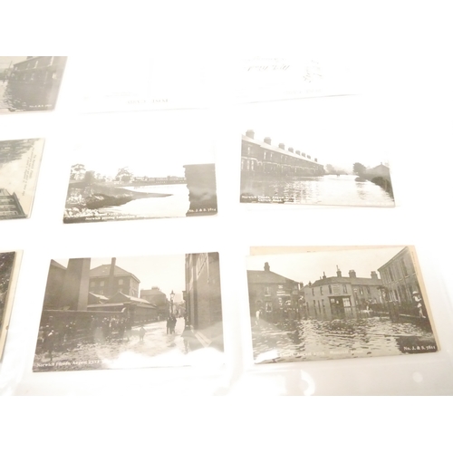 9120 - A collection of 28 postcards of Norwich Floods, August 1912, RP's and printed, including 