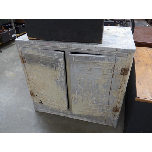 Lot 2034      