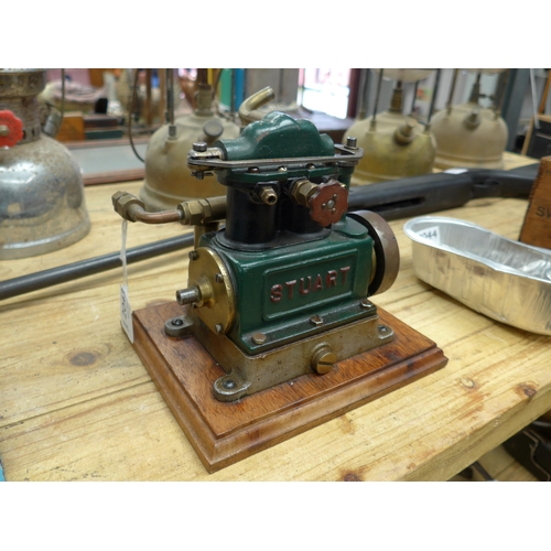 Lot 2043      