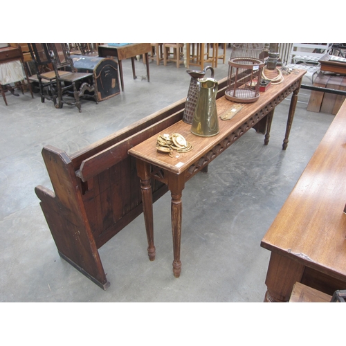 Lot 2028      