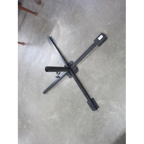 Lot 2052      