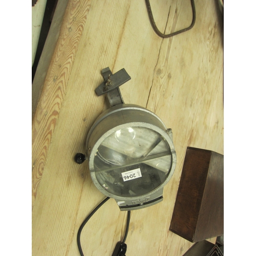 Lot 2046      