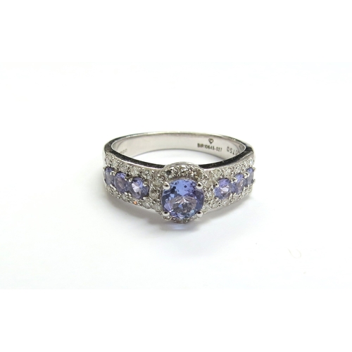 Lot 8051      