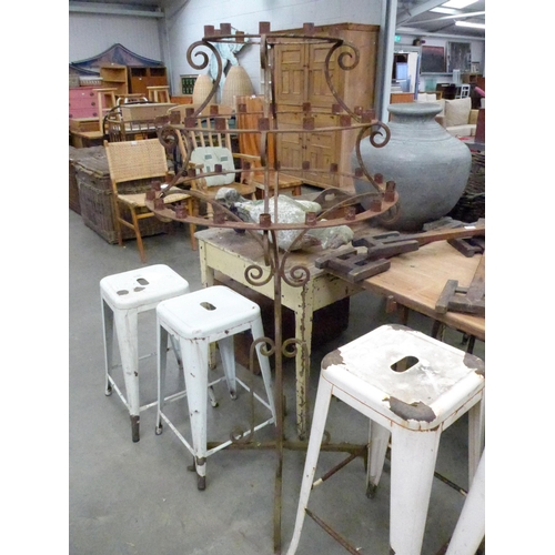 Lot 2035      