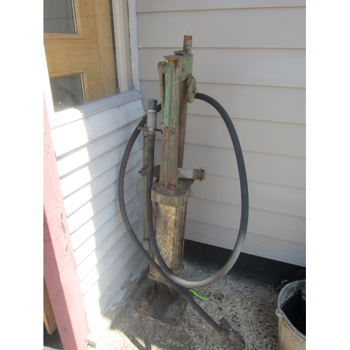 Lot 8005      
