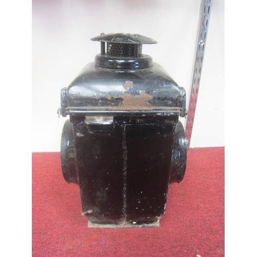 8023 - An Adlake non-sweating lamp. No internal burner.