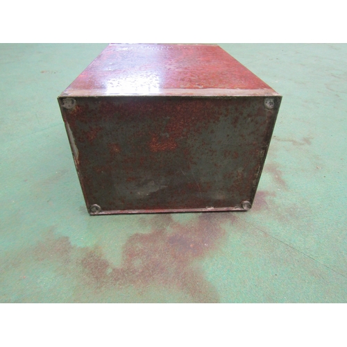 8016 - A G.P.O. fuel can