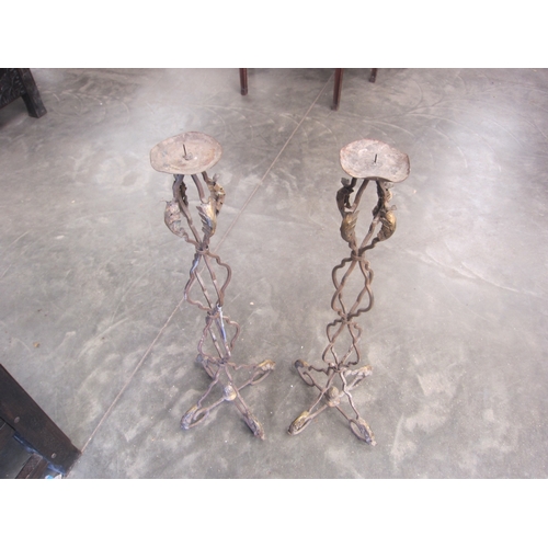 Lot 2002      