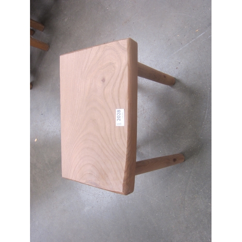 Lot 2028      