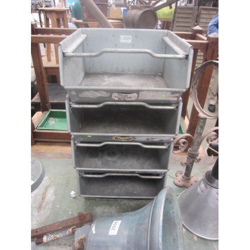 Lot 2039      