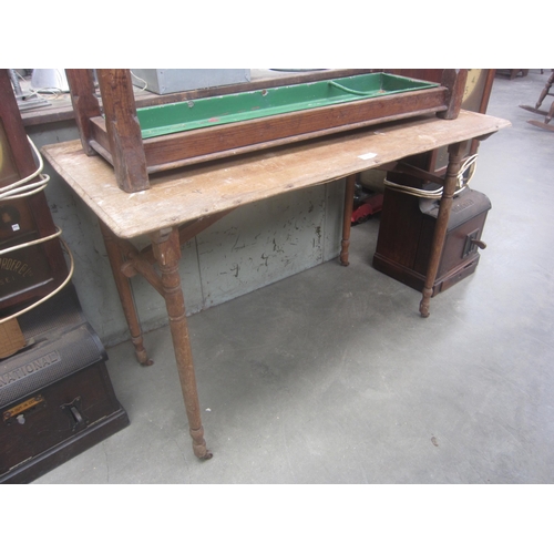 Lot 2048      