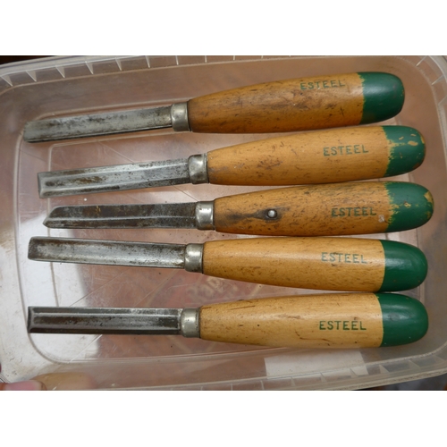 Lot 2049      