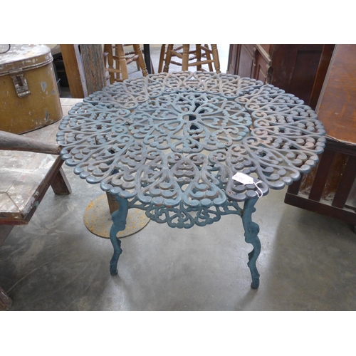 Lot 2028      