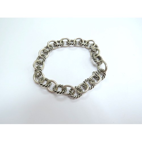 Lot 8016      