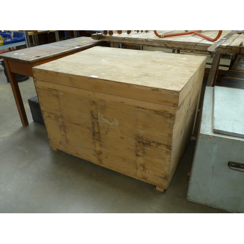 Lot 2029      