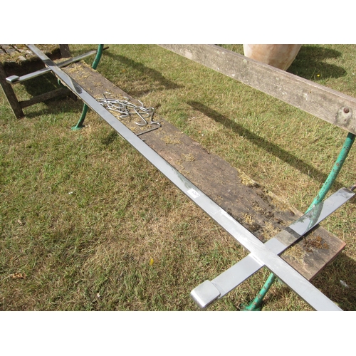 Lot 2042      