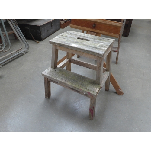 Lot 2030      