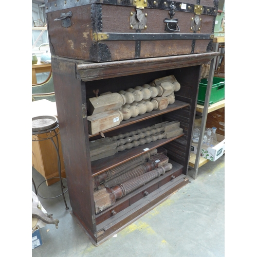 Lot 2056      