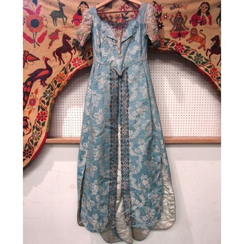 Lot 5056      