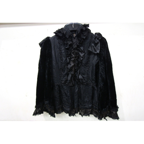Lot 5038      