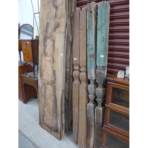 Lot 2048      