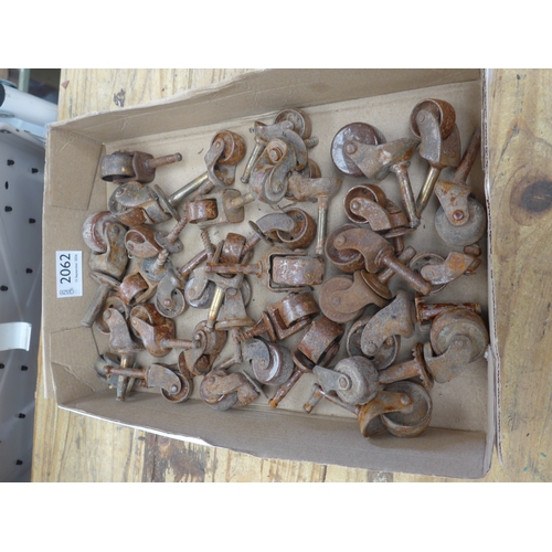 Lot 2060      