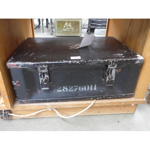 Lot 2023      