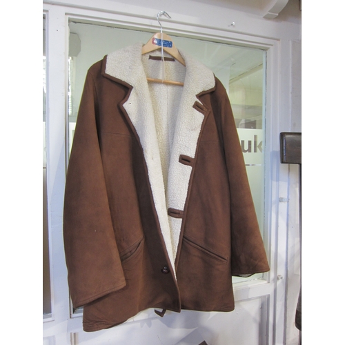Lot 8006      