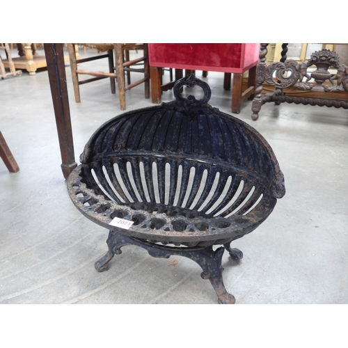 Lot 2023      