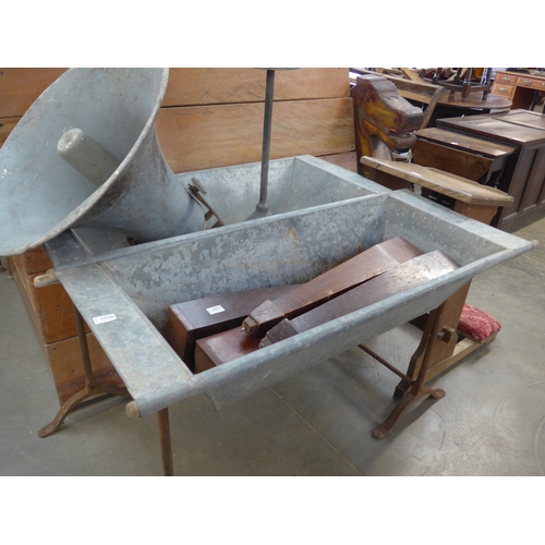2026 - Two galvanised planters