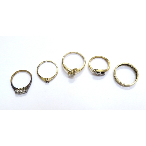 Five gold rings including Greek key band, solitaire white stone example ...