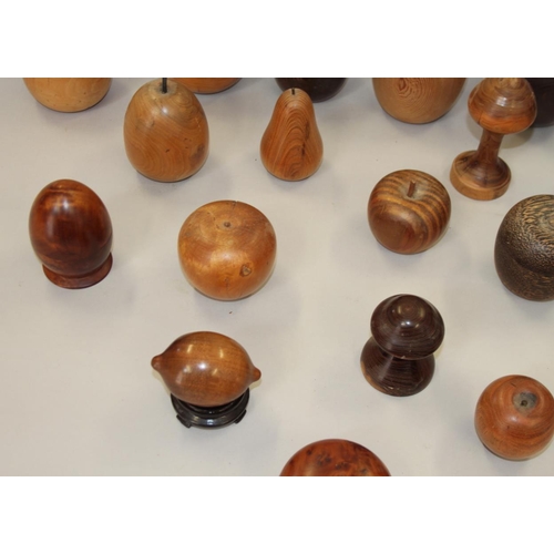 163 - A thuya wood box, a similar ball, a lignum vitae apple and other treen fruit and boxes