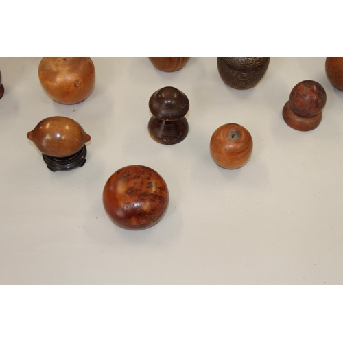 163 - A thuya wood box, a similar ball, a lignum vitae apple and other treen fruit and boxes