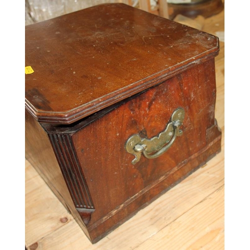 174 - A mahogany box with reeded chamfered edges and brass carrying handles, 13