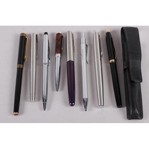 218 - A Sheaffer fountain pen, a Parker fountain pen, three bridge pencils, in case, and other pens