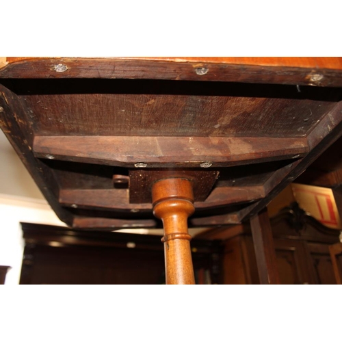 626 - A 19th century mahogany rectangular tilt top occasional table, 21